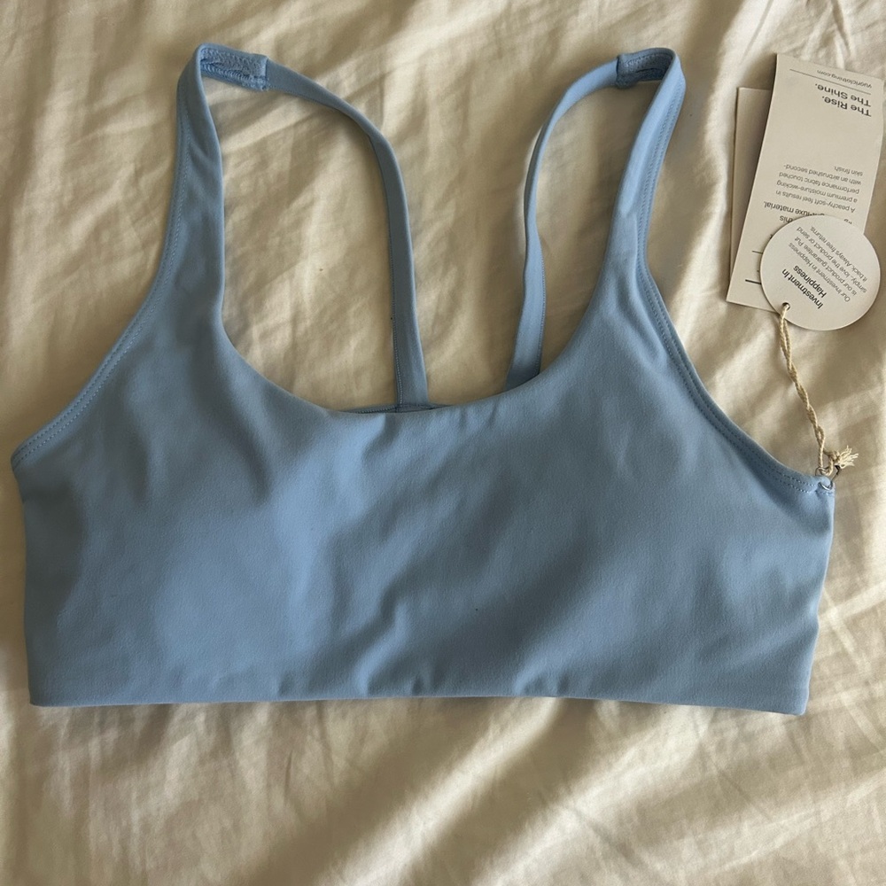 Vuori Yosemite Sports Bra - Oxford Blue - XS NWT